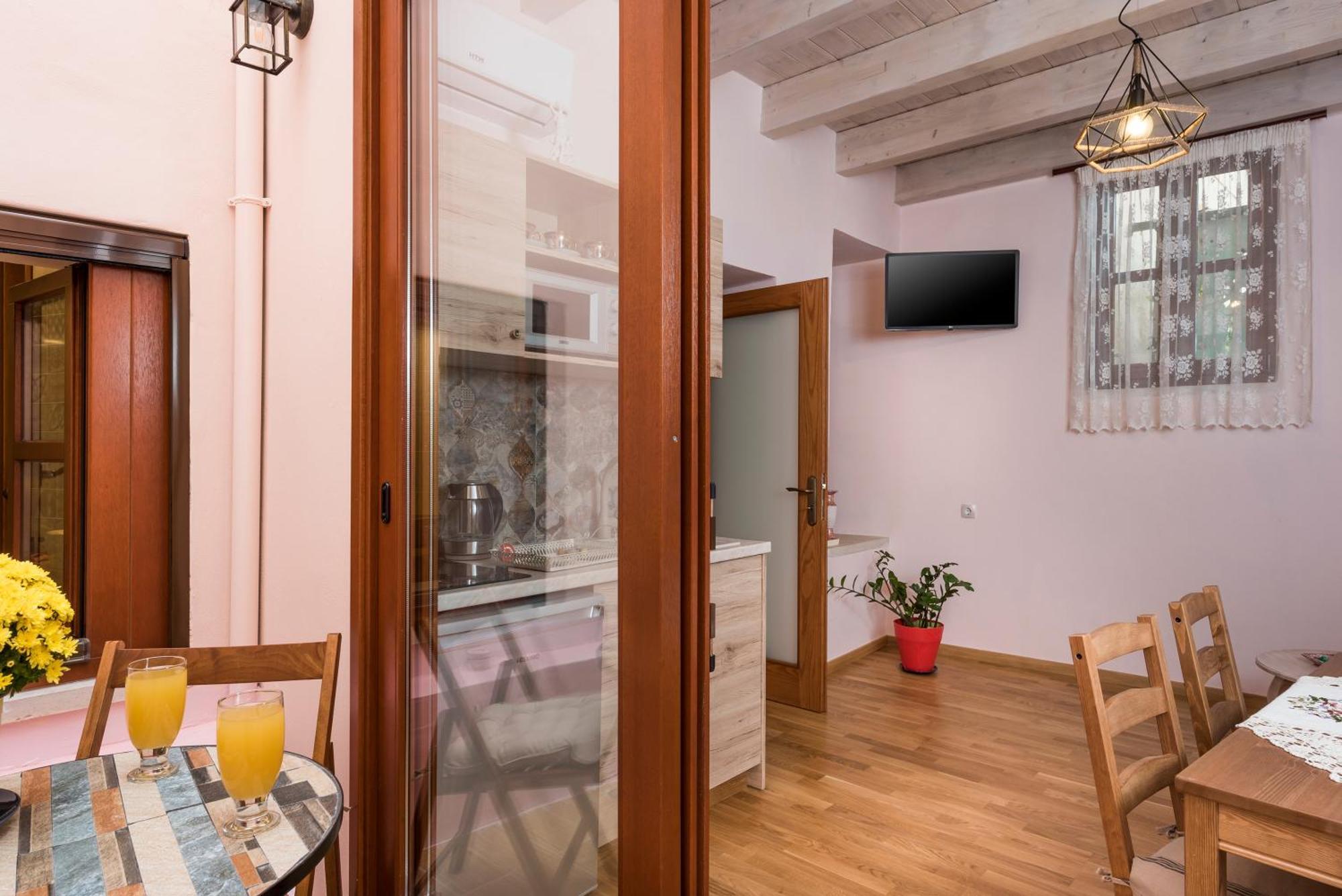 Palazzo Di Irene Apartment Chania  Room photo