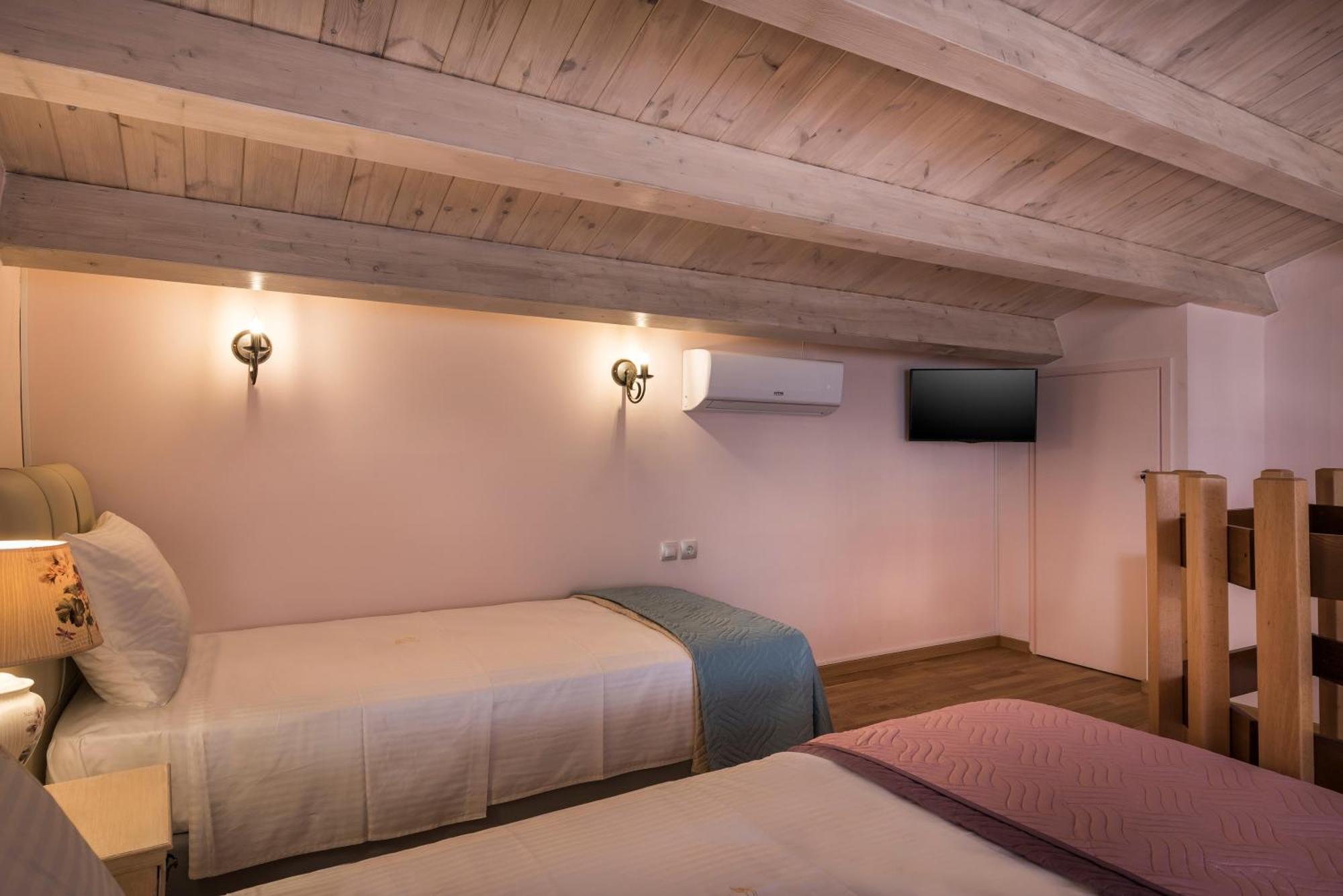 Palazzo Di Irene Apartment Chania  Room photo